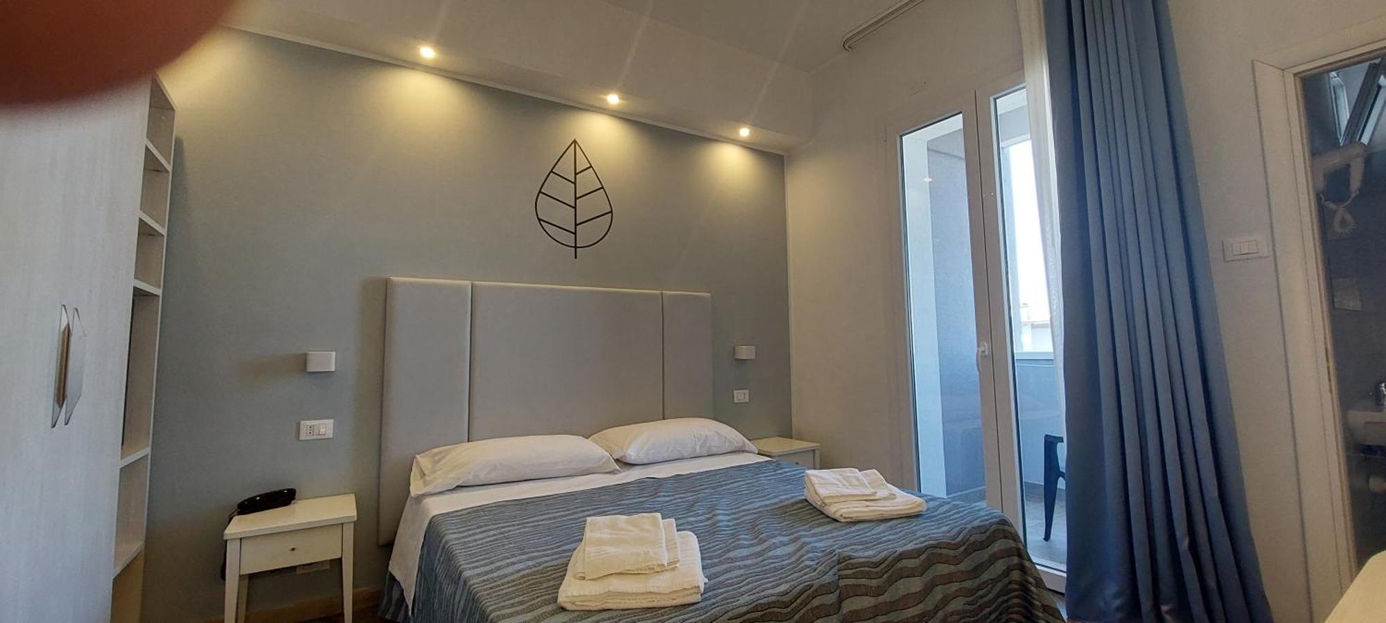Hotel Caravel Park Rimini Exterior photo